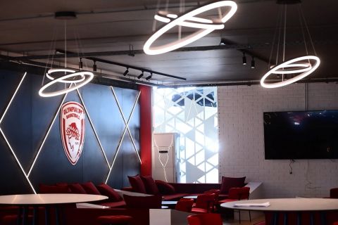 Ο Ολυμπιακός παρουσίασε το νέο εντυπωσιακό VIP Lounge στο ΣΕΦ
