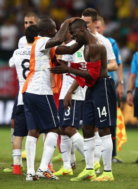 SALVADOR, BRAZIL - JUNE 20:  Blaise Matuidi of France (R) celebrates a 5-2 victory over Switzerland in the 2014 FIFA World Cup Brazil Group E match between Switzerland and France at Arena Fonte Nova on June 20, 2014 in Salvador, Brazil.  (Photo by Adam Pretty/Getty Images)