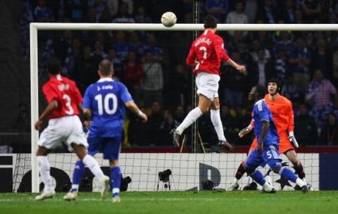 MOSCOW - MAY 21:  Cristiano Ronaldo (C) of Manchester United heads the opening goal during the UEFA Champions League Final match between Manchester United and Chelsea at the Luzhniki Stadium on May 21, 2008 in Moscow, Russia.  (Photo by Michael Steele/Getty Images)