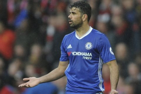 Chelsea's Diego Costa reacts after his team lost the English Premier League soccer match between Manchester United and Chelsea at Old Trafford stadium in Manchester, Sunday, April 16, 2017.(AP Photo/ Rui Vieira)