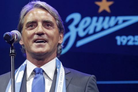 Italian soccer coach Roberto Mancini speaks during his presentation as the new head coach of Zenit St.Petersburg in St.Petersburg, Russia, Tuesday, June 13, 2017. (AP Photo/Dmitri Lovetsky)