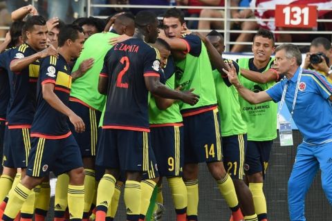 Ξεκούραστη νίκη με 2-0 για την Κολομβία απέναντι στις ΗΠΑ
