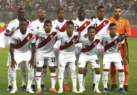 Peru's national soccer team poses for photo before a friendly soccer match between Peru and Scotland in Lima, Peru, Tuesday, May 29, 2018. (AP Photo/Martin Mejia)
