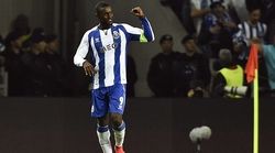 FC Porto's Colombian forward Jackson Martinez celebrates a goal during the UEFA Champions League quarter final football match FC Porto vs FC Bayern Munich at the at the Dragao stadium in Porto on April 15, 2015.    AFP PHOTO / FRANCISCO LEONG        (Photo credit should read FRANCISCO LEONG/AFP/Getty Images)