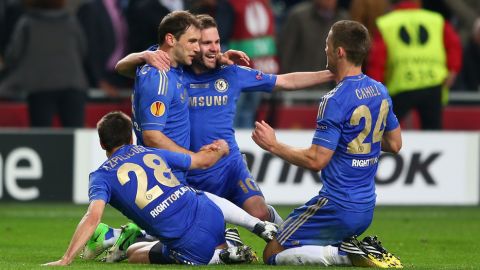 AMSTERDAM, NETHERLANDS - MAY 15:  Branislav Ivanovic of Chelsea celebrates scoring their second and winning goal with Juan Mata, Gary Cahill and Cesar Azpilicueta of Chelsea during the UEFA Europa League Final between SL Benfica and Chelsea FC at Amsterdam Arena on May 15, 2013 in Amsterdam, Netherlands.  (Photo by Michael Steele/Getty Images)