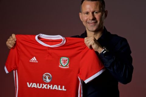CARDIFF, WALES - Monday, January 15, 2018: New Wales national team manager Ryan Giggs poses for a portrait at the St. David's Hotel in Cardiff.. (Pic by David Rawcliffe/Propaganda)