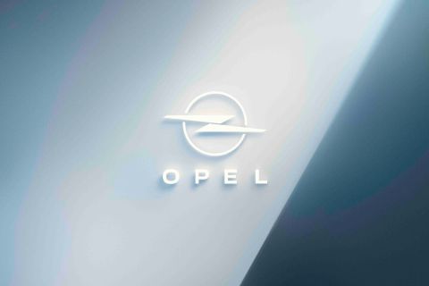Opel New Badge