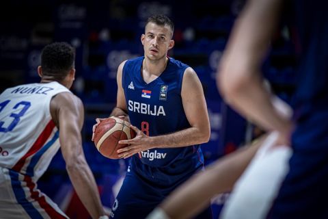 EuroBasket: Αγωνία στους Σέρβους, ο Μπιέλιτσα κινδυνεύει να χάσει τη διοργάνωση λόγω τραυματισμού