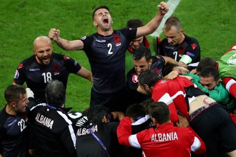 Ιστορική νίκη για Αλβανία