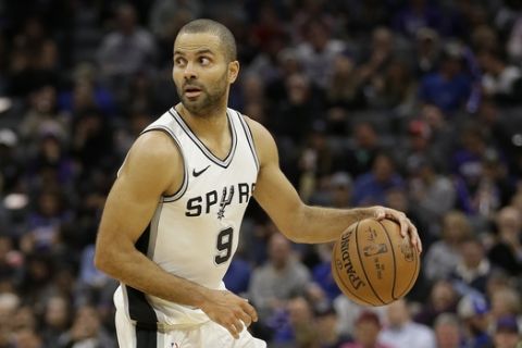 San Antonio Spurs guard Tony Parker during the second half of an NBA basketball game against the Sacramento Kings, Monday, Jan. 8, 2018, in Sacramento, Calif. The Spurs won 107-100. (AP Photo/Rich Pedroncelli)