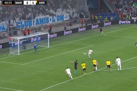 Μαρσέιγ - ΑΕΚ: Με δεύτερο πέναλτι οι Μασσαλοί έκαναν το 3-1
