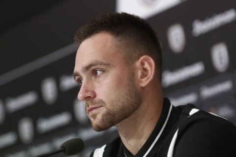Ο Αντρίγια Ζίβκοβιτς στη διάρκεια της συνέντευξης Τύπου ενόψει Ριέκας | 18 Αυγούστου 2021