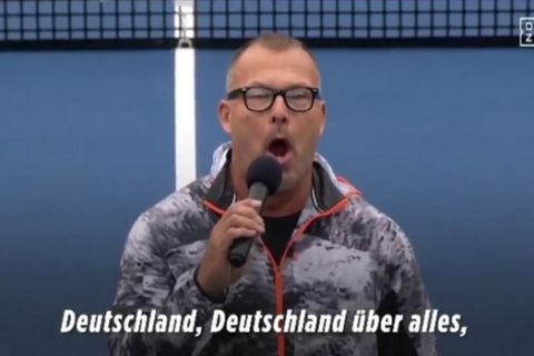 Τραγούδησε τον ύμνο των Ναζί αντί για αυτόν της Γερμανίας