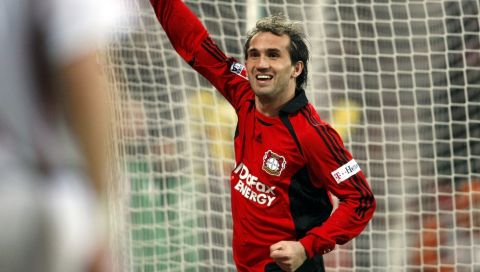 Leverkusen's Theofanis Gekas celebrates his first goal during the German first division Bundesliga soccer match between Bayer Leverkusen and 1. FC Nuremberg in Leverkusen, Germany, Sunday, March 16, 2008. (AP Photo/Martin Meissner) ** EDS. NOTE: German spelling of Nuremberg  is Nuernberg**** NO MOBILE USE UNTIL 2 HOURS AFTER THE MATCH, WEBSITE USERS ARE OBLIGED TO COMPLY WITH DFL-RESTRICTIONS, SEE INSTRUCTIONS FOR DETAILS **