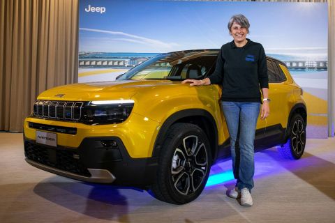 Λάουρα Φαρίνα: Συνέντευξη με την Υπεύθυνη Εξέλιξης του νέου Avenger, του πρώτου ηλεκτρικού Jeep