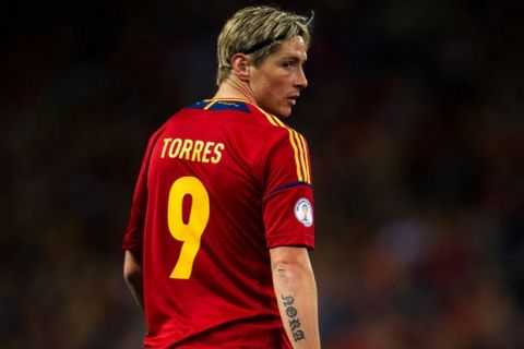 MADRID, SPAIN - OCTOBER 16:  Fernando Torres of Spain looks on during the FIFA 2014 Group I World Cup Qualifier game between Spain and France at the Vicente Calderon Stadium on October 16, 2012 in Madrid, Spain.  (Photo by Jasper Juinen/Getty Images)