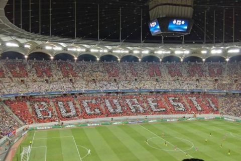 Οπαδοί της Στεάουα σχημάτισαν κορεό: "Μόνο Ντινάμο Βουκουρεστίου"