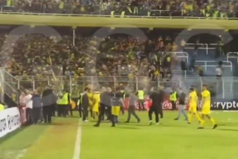 Πανικός στο Copa Libertadores: Πέταξαν σε παίκτη της Πενιαρόλ πέτρα στο πρόσωπο