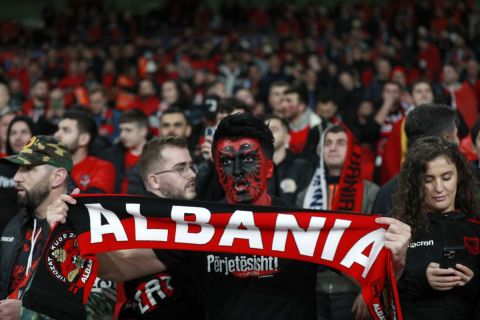 Οι φίλοι της Αλβανίας στο Γουέμπλεϊ για το ματς με την Αγγλία στα προκριματικά του Μουντιάλ