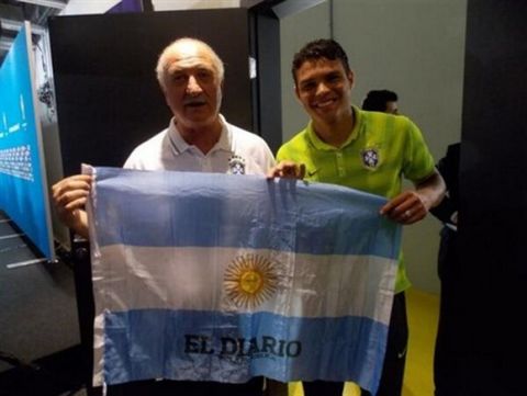 Σκολάρι και Τιάγκο Σίλβα υποστηρίζουν Αργεντινή!