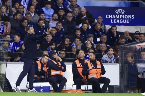 Porto's head coach Sergio Conceicao gestures during a Champions League round of 16 soccer match between FC Porto and Arsenal at the Dragao stadium in Porto, Portugal, Wednesday, Feb. 21, 2024. (AP Photo/Luis Vieira)