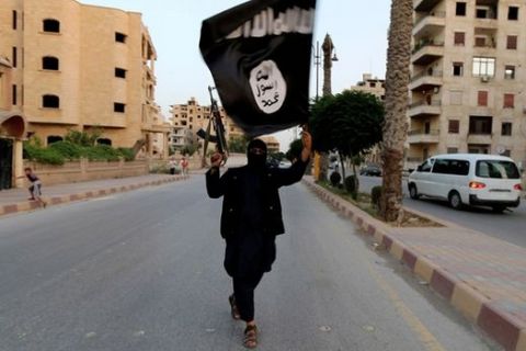 Ο ISIS τρομοκρατεί και το ποδόσφαιρο