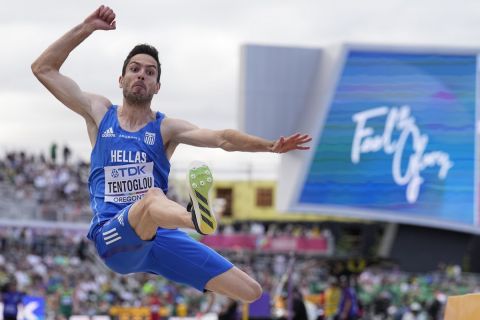 Miltiadis Tentoglou, of Greece, competes during the men's long jump final at the World Athletics Championships on Saturday, July 16, 2022, in Eugene, Ore. (AP Photo/Charlie Riedel)