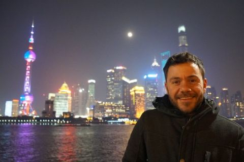 Οδηγός επιβίωσης στην Κίνα από τον Ευτύχη Μπλέτσα