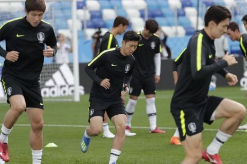Οι παίκτες της Νότιας Κορέας άλλαξαν αριθμό φανέλας για να μπερδέψουν τους αντιπάλους