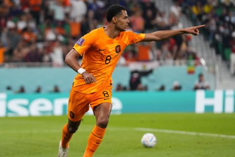 Ο Χάκπο πανηγυρίζει γκολ του στο Ολλανδία - Σενεγάλη