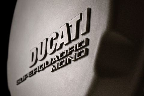 Ducati_Superquadro_Mono
