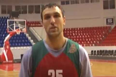 Πρωταθλητής του EuroBasket 2007 ξυλοκοπήθηκε στη Μόσχα και νοσηλεύεται με κρανιοεγκεφαλικές κακώσεις