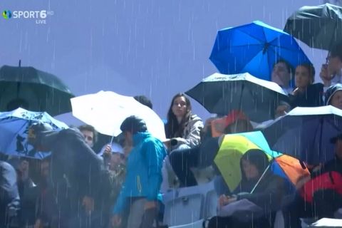 Μεντβέντεφ - Τσιτσιπάς: Επανέναρξη για ένα game και νέα διακοπή λόγω βροχής
