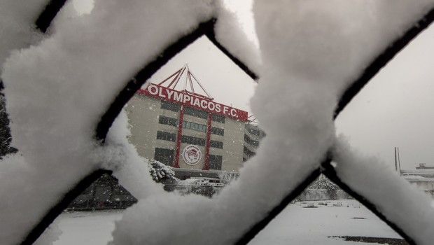 Ολυμπιακός: Ντύθηκε στα λευκά λόγω χιονιού το &#8220;Γεώργιος Καραϊσκάκης&#8221; (+pics)