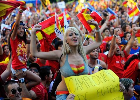 Η "hot" στρίπερ της Ισπανίας (photos)!