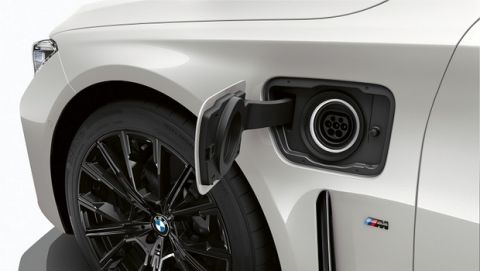 Ερχεται plug-in υβριδική BMW Σειρά 7 