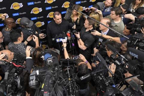 Los Angeles Lakers head coach Frank Vogel talks to the media about the death of former player Kobe Bryant at their NBA basketball practice facility, Wednesday, Jan. 29, 2020, in El Segundo, Calif. Bryant, his 13-year-old daughter, Gianna, and seven others died in a helicopter crash on Sunday, Jan. 26. (AP Photo/Mark J. Terrill)