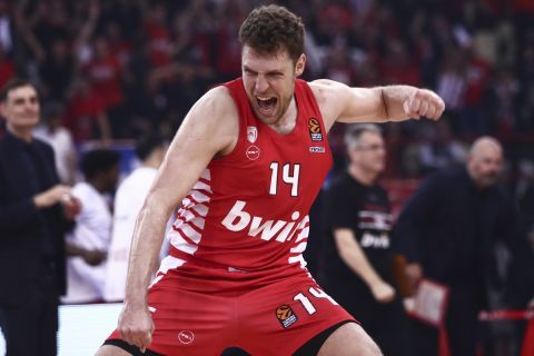 EuroLeague: Με Σάσα Βεζένκοβ η κορυφαία πεντάδα της σεζόν