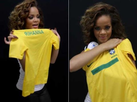  Ριάνα ποζάρει με τη φανέλα της Βραζιλίας