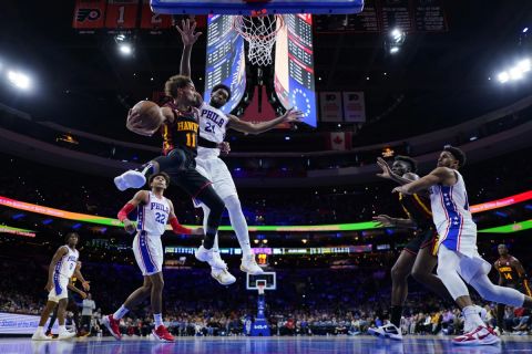 NBA: Το κοντέρ του Εμπίντ έγραψε 42, οι Χιτ χάλασαν το ντεμπούτο του ΛαΜέλο, διπλός Πορζίνγκις με 30άρα