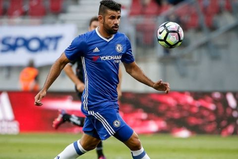 VELDEN, AUSTRIA - JULY 20:  Diego Costa of Chelsea in action during the friendly match between WAC RZ Pellets and Chelsea F.C. at Worthersee Stadion on July 20, 2016 in Velden, Austria. (Photo by Srdjan Stevanovic/Getty Images)
