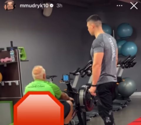  Ο Μιχαΐλο Μούντρικ ανέβασε ένα βίντεο που κοροϊδεύει έναν ηλικιωμένο άνδρα που αθλείται