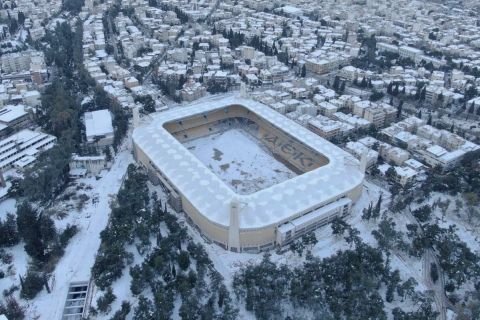 Η χιονισμένη Opap Arena