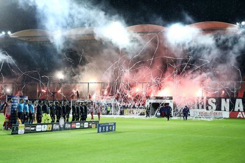 Super League Interwetten: Πρόστιμα σε ΑΕΚ και ΟΦΗ