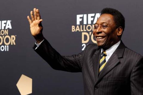 ZURICH, SWITZERLAND - JANUARY 09:  Pele during the red carpet arrivals for the FIFA Ballon d'Or Gala 2011 on January 9, 2012 in Zurich, Switzerland.  (Photo by Scott Heavey/Getty Images)