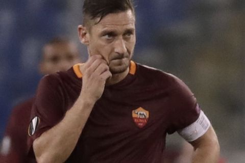 Roma's Francesco Totti is dejected after Austria Vienna's Olarenwaju Kayode scored the final equalizer during the Europa League group E soccer match between Roma and Austria Vienna, at Romes Olympic Stadium Thursday, Oct. 20, 2016. The match ended 3 - 3. (AP Photo/Gregorio Borgia)