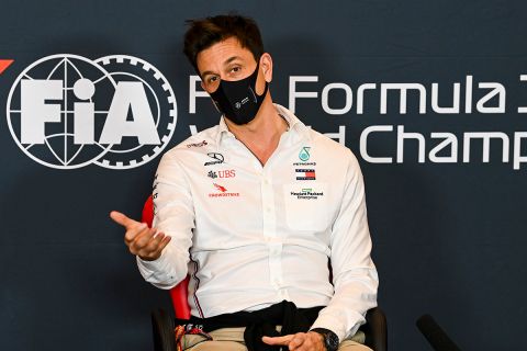 Ο εκτελεστικός διευθυντής της Mercedes, Τότο Βολφ, σε στιγμιότυπο της συνέντευξης Τύπου πριν από το GP Εμίλια Ρομάνα 2020 στην πίστα "Έντσο και Ντίνο Φεράρι", Ίμολα | Παρασκευή 30 Οκτωβρίου 2020