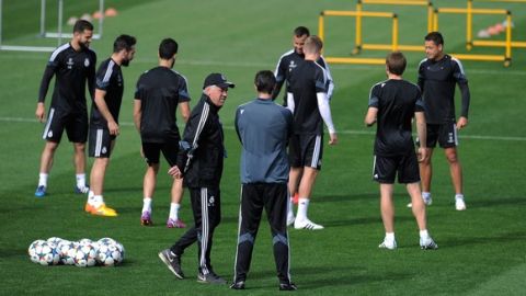 MADRID, SPAIN - APRIL 13:  Head coach Carlo Ancelotti of Real Madrid looks on  during the Real Madrid CF training at Valdebebas grounds ahead of the UEFA Champions League Quarter Final, First Leg match against Club Atletico de Madrid on April 13, 2015 in Madrid, Spain.  (Photo by Denis Doyle/Getty Images)