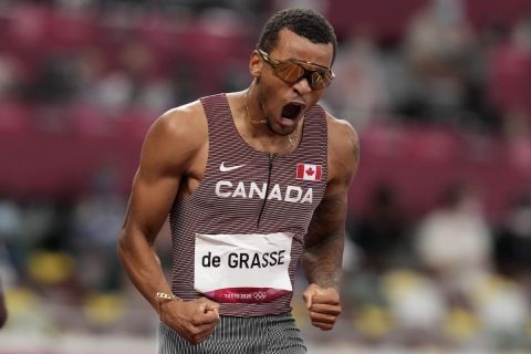 Ο Αντρέ Ντε Γκράσε έχει κερδίσει το χρυσό μετάλλιο στα 200μ. | 4 Αυγούστου 2021