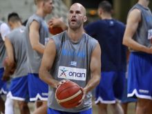 Ο Νικ Καλάθης στο SPORT24: "Το θέμα του συμβολαίου μου δεν θα με επηρεάσει στο Eurobasket"